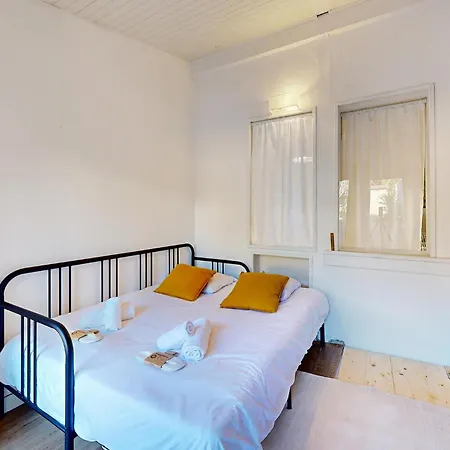 1 Bedroom Stunning In Royan
