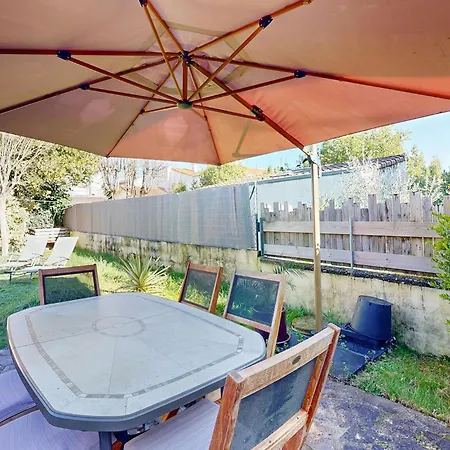 1 Bedroom Stunning In *